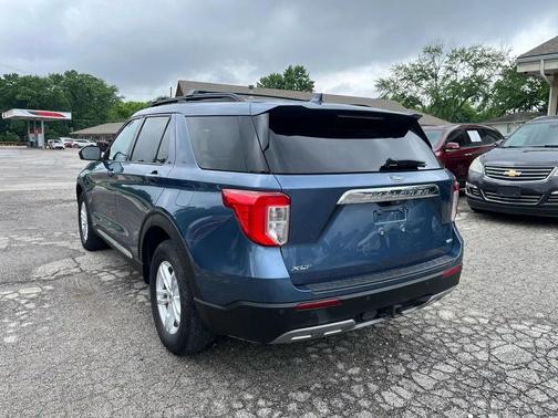 Blue Metallic 2020 Ford Explorer XLT