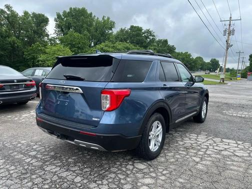 Blue Metallic 2020 Ford Explorer XLT