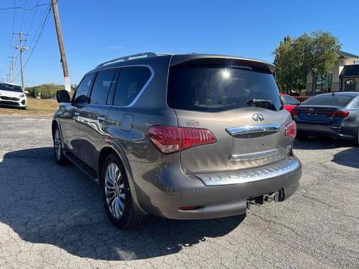 2015 INFINITI QX80 Base