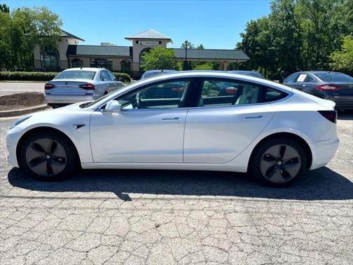 2019 Tesla Model 3 Mid Range