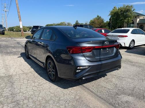2021 Kia Forte GT-Line