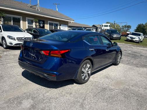 2021 Nissan Altima S FWD