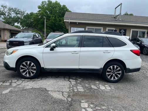 Crystal White Pearl 2016 Subaru Outback 2.5i Limited