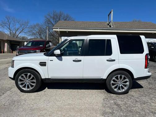 2016 Land Rover LR4 Base