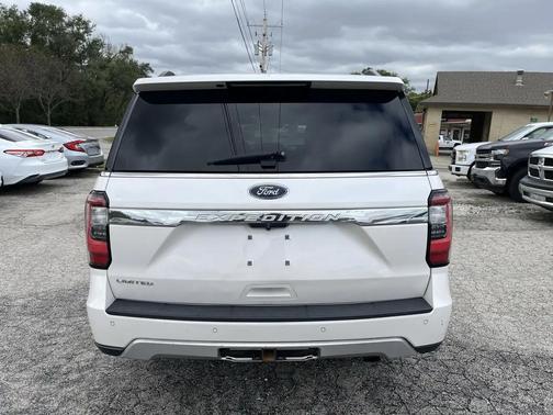 White 2018 Ford Expedition Limited