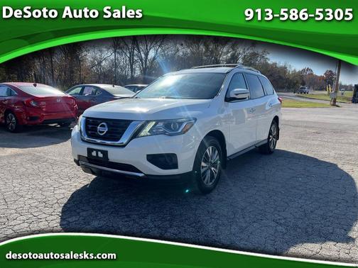 2019 Nissan Pathfinder S