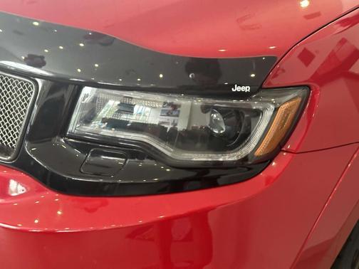 2020 Jeep Grand Cherokee Trackhawk