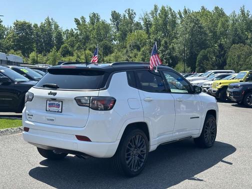 2022 Jeep Compass Altitude