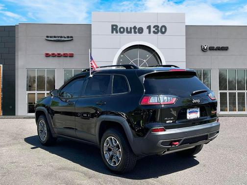 2022 Jeep Cherokee Trailhawk