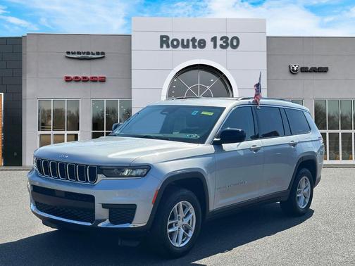 2021 Jeep Grand Cherokee L Laredo