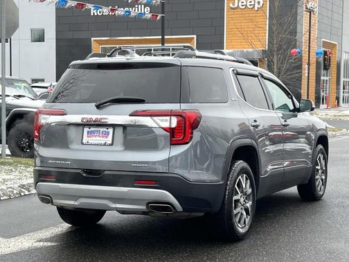 2022 GMC Acadia SLE
