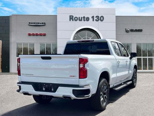 Summit White 2022 Chevrolet Silverado 1500 RST
