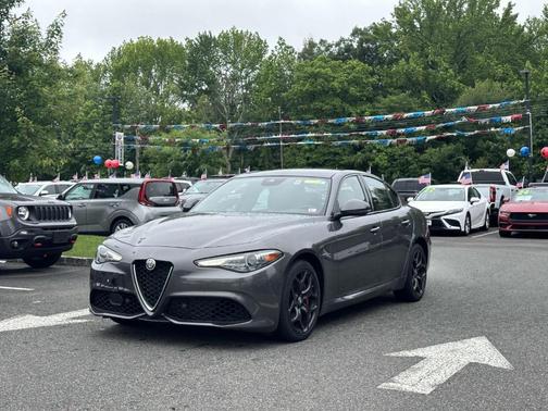 2022 Alfa Romeo Giulia Ti