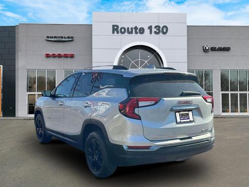 2022 GMC Terrain AT4