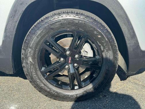 2022 GMC Terrain AT4