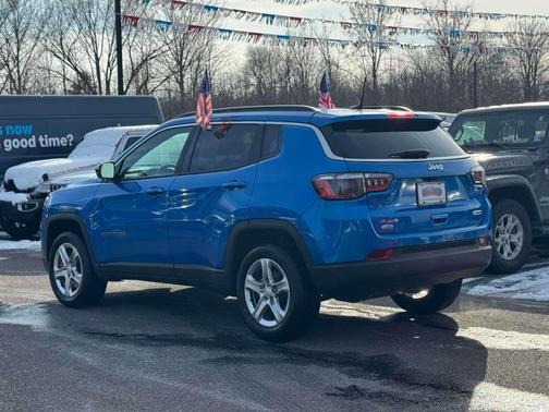 2023 Jeep Compass Latitude
