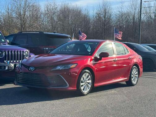 2023 Toyota Camry LE
