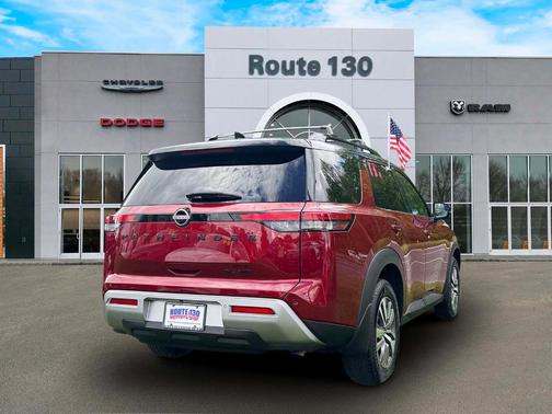 2 Tone Red / Black Roof 2023 Nissan Pathfinder SL