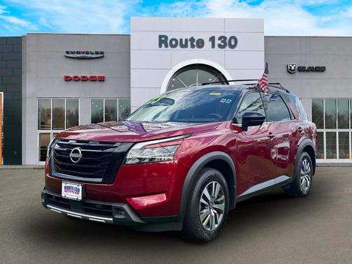 2 Tone Red / Black Roof 2023 Nissan Pathfinder SL