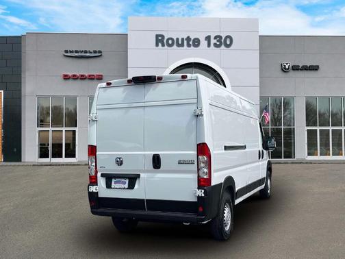 Bright White Clearcoat 2026 RAM ProMaster 2500 High Roof