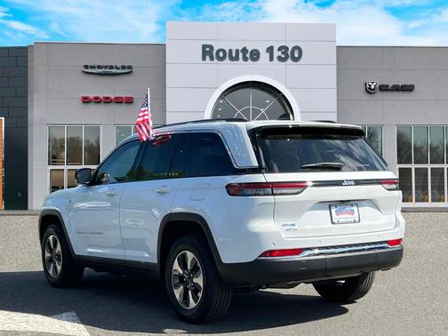 2023 Jeep Grand Cherokee 4xe Base