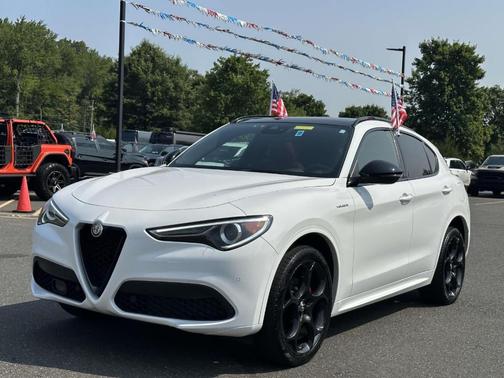 2022 Alfa Romeo Stelvio Ti