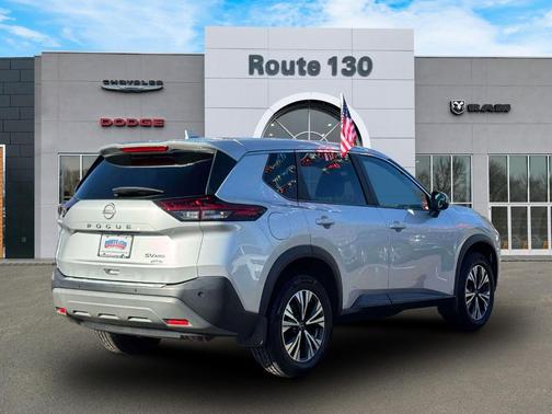 2022 Nissan Rogue SV