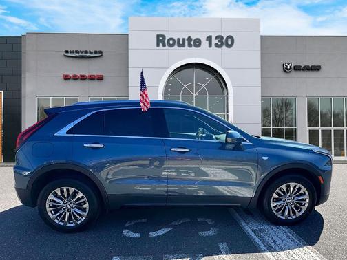 2024 Cadillac XT4 Premium Luxury