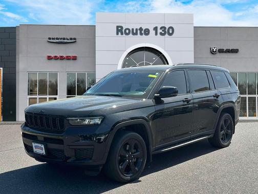 2022 Jeep Grand Cherokee L Laredo