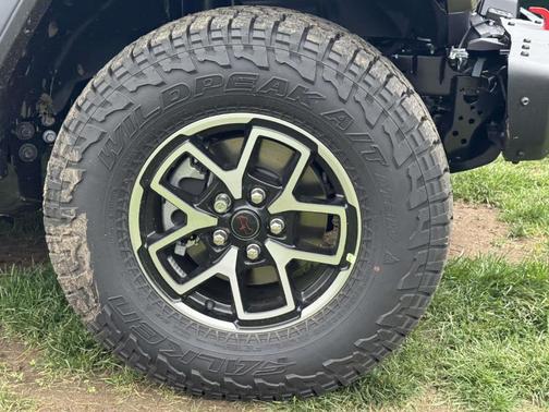 Shadow 2026 Jeep Gladiator Rubicon