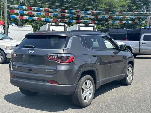2022 Jeep Compass Latitude