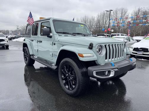 2023 Jeep Wrangler 4xe Sahara