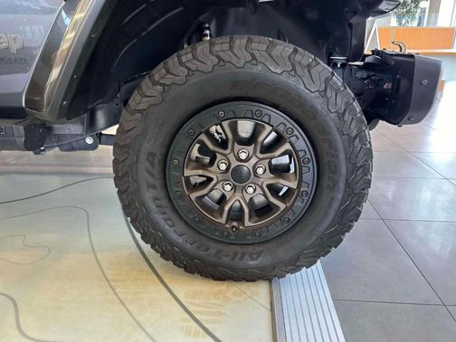 2021 Jeep Wrangler Unlimited Rubicon 392