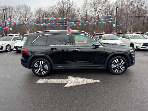 2024 Mercedes-Benz GLB 250 Base 4MATIC