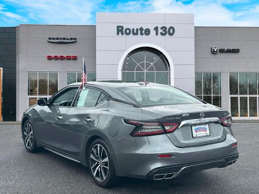 2023 Nissan Maxima SV