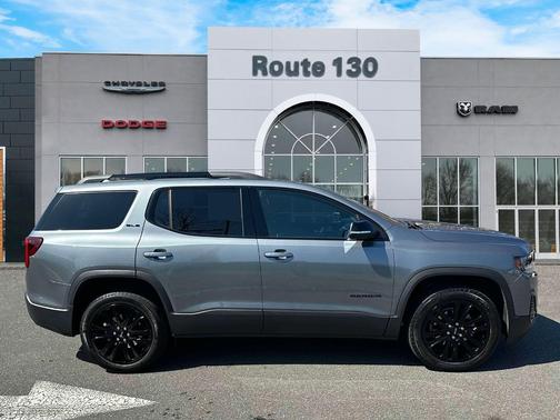2022 GMC Acadia SLE