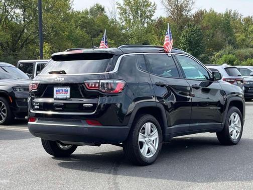 2022 Jeep Compass Latitude