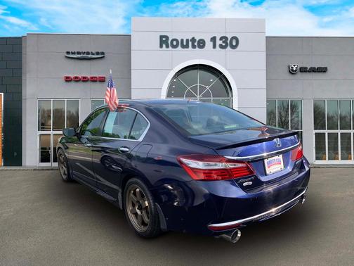 Obsidian Blue Pearl 2017 Honda Accord Sport