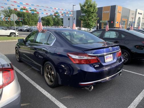 Obsidian Blue Pearl 2017 Honda Accord Sport