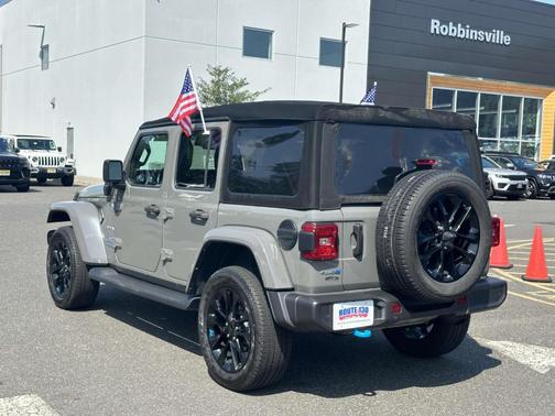 2022 Jeep Wrangler Unlimited 4xe Sahara