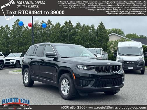 2023 Jeep Grand Cherokee Laredo