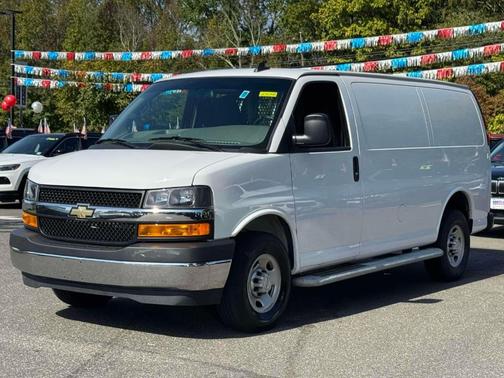 2023 Chevrolet Express 2500 Work Van