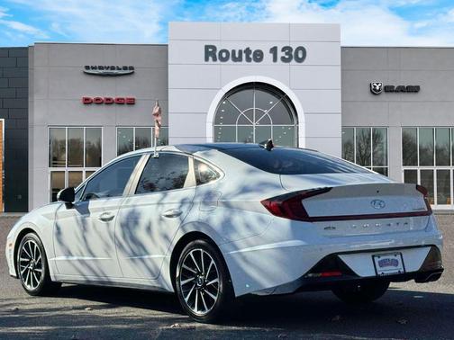 2021 Hyundai SONATA Limited