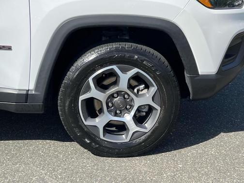 2022 Jeep Compass Trailhawk