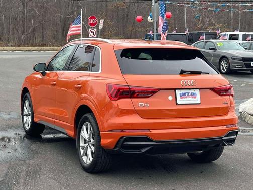 2022 Audi Q3 45 S line Premium