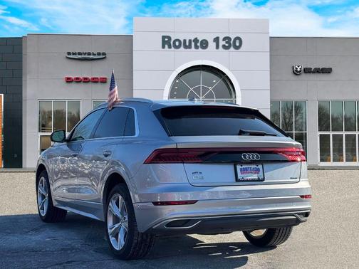2022 Audi Q8 55 Premium