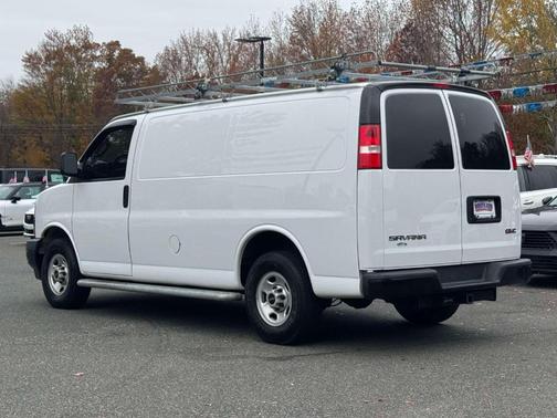 2021 GMC Savana 2500 Work Van
