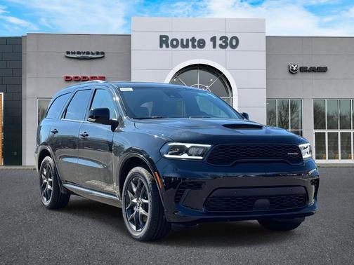 DB Black Clearcoat 2026 Dodge Durango GT HEMI V8