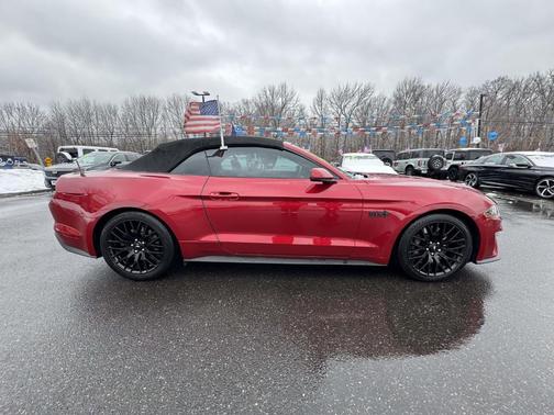 2022 Ford Mustang GT Premium