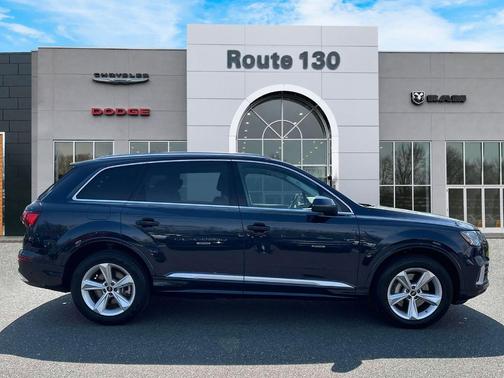 2024 Audi Q7 45 Premium